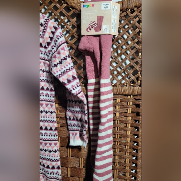 Sweater dress and tights - Picture 5 of 5